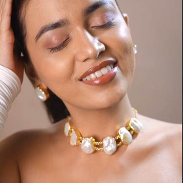 Baroque Pearl Choker